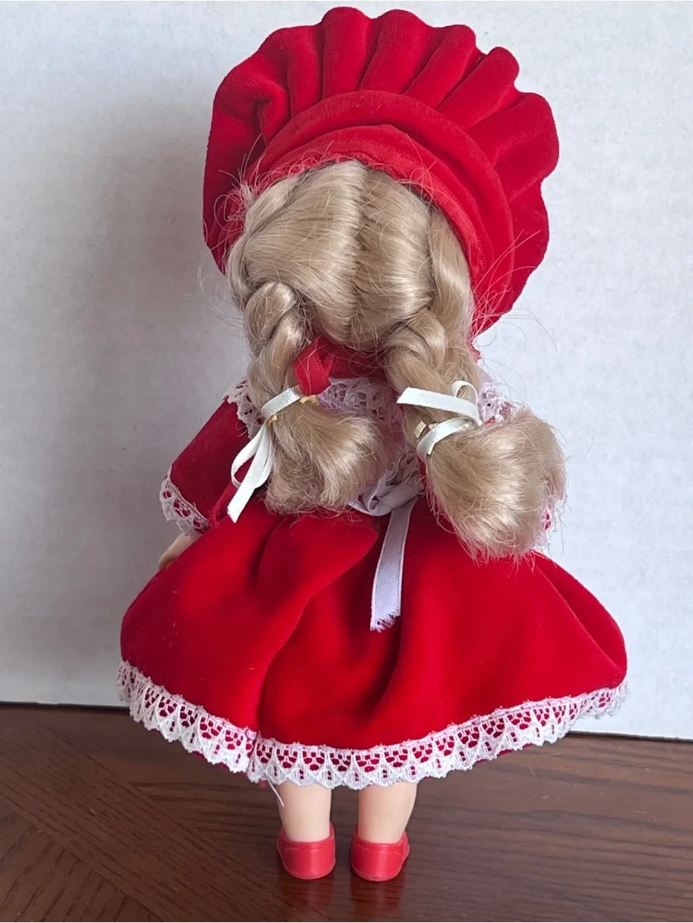 Classic Red Velvet Dress Doll with Bonnet - Kids Toys